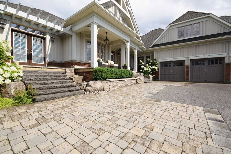 15 Forestgreen Dr, Uxbridge, L9P0B8 | Image 2