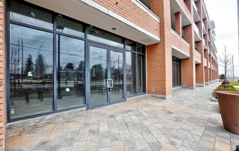 2 - 11611 Yonge St, Richmond Hill, L4E3N8 | Image 3