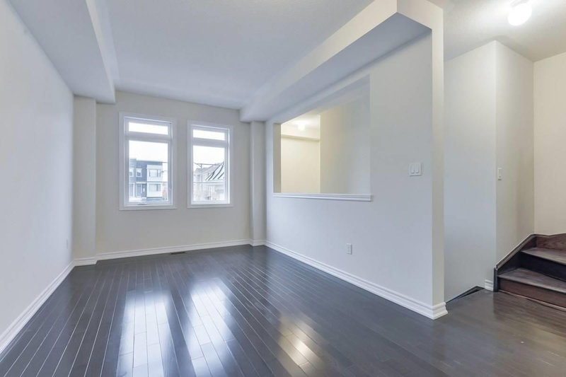 77 Allegranza Ave, Vaughan, L4C 9T4 | Image 3