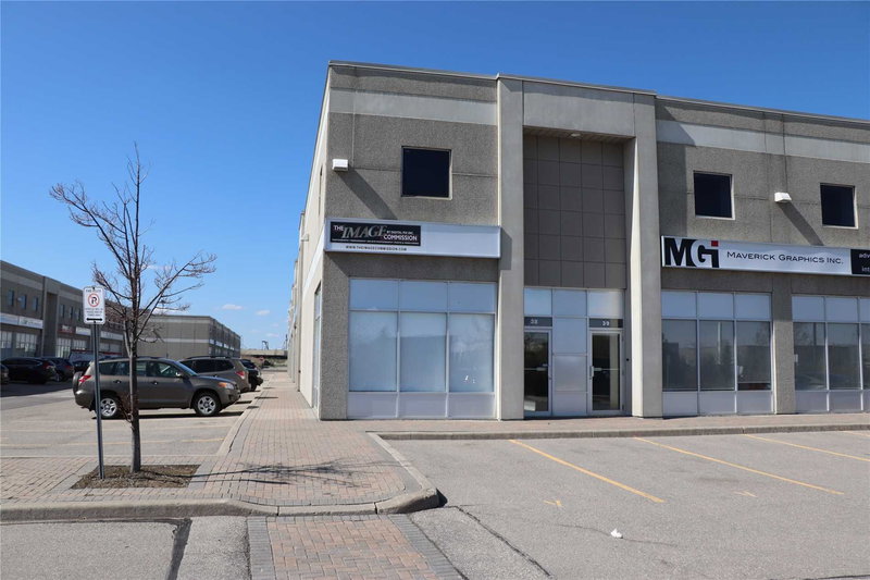 38 - 411 Four Valley Dr, Vaughan, L4K5Y8 | Image 2