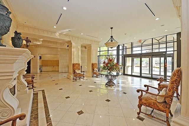 817 - 9225 Jane St, Vaughan, L6A0J7 | Image 2