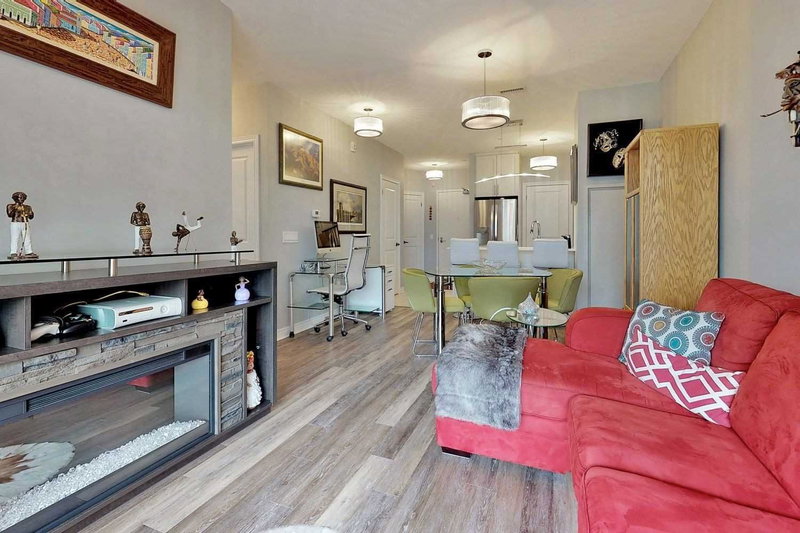 125 - 7325 Markham Rd, Markham, L3S3J9 | Image 2