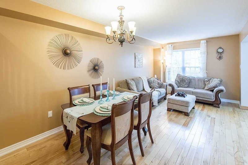 6 Winklers Lane, Markham, L6B1C4 | Image 3