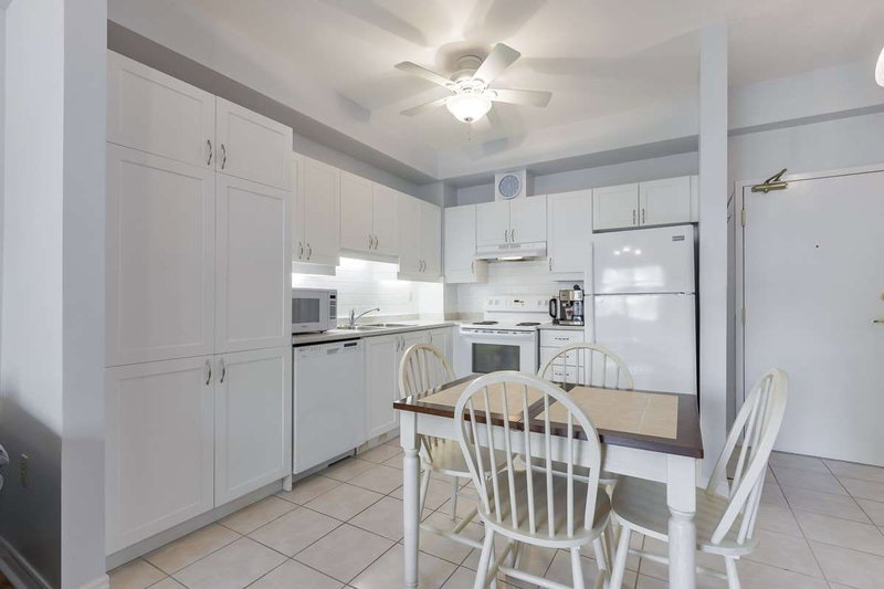 104 - 9944 Keele St, Vaughan, L6A3Z4 | Image 3