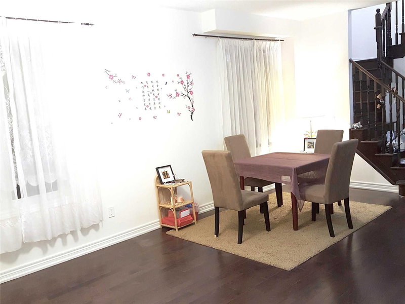 11 Beacon Point St, Markham, L6E0P3 | Image 3