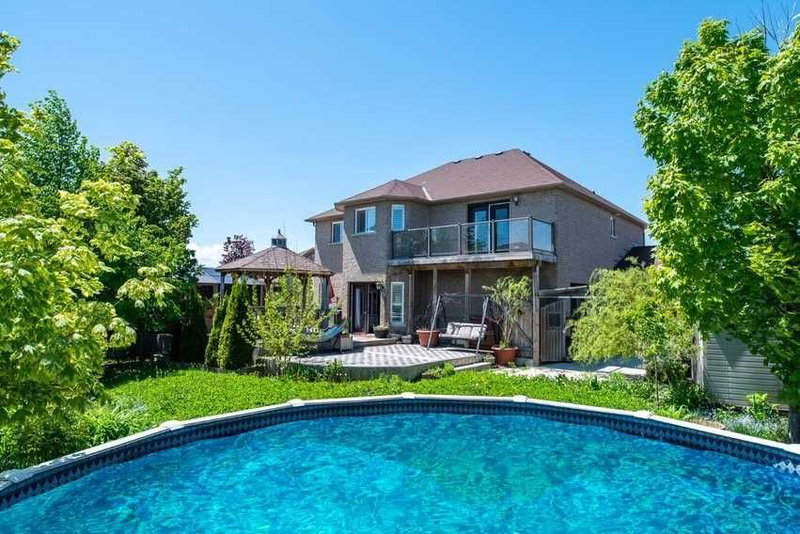 1194 Mitchell Crt, Innisfil, L9S5A5 | Image 2