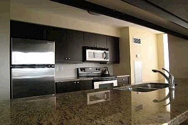 Unit 1512 — 15 North Park Rd, Vaughan - Beverley Glen image-0-2