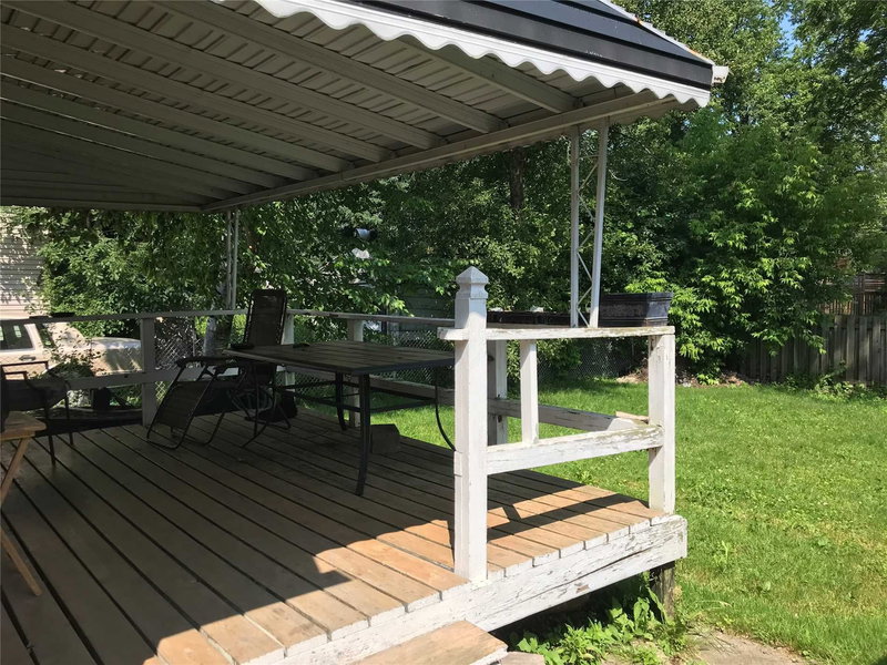 56 Sylvan Cres, Richmond Hill, L4E 3A1 | Image 3