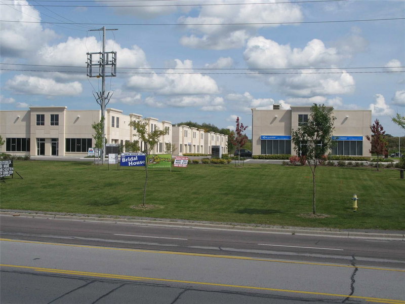 12 - 16945 Leslie St, Newmarket, L3Y9A2 | Image 3