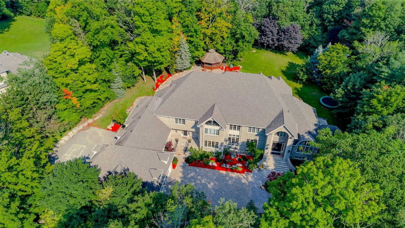 65 Offord Cres, Aurora, L4G3G8 | Image 3