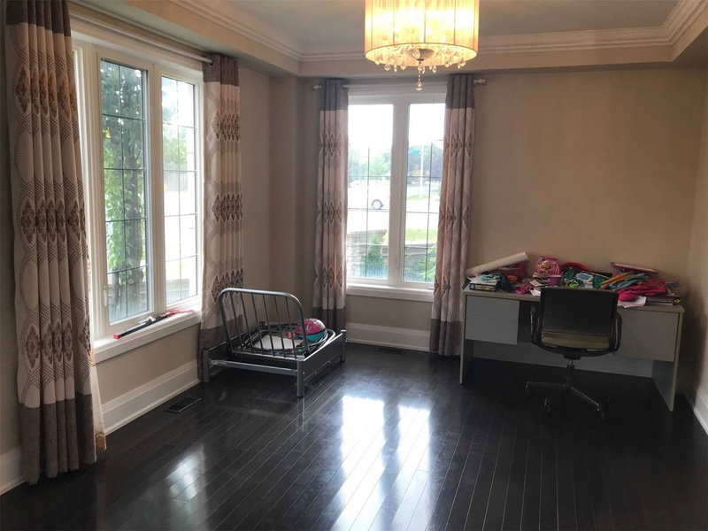 2 Stonebridge Dr, Markham, L6C2C3 | Image 2