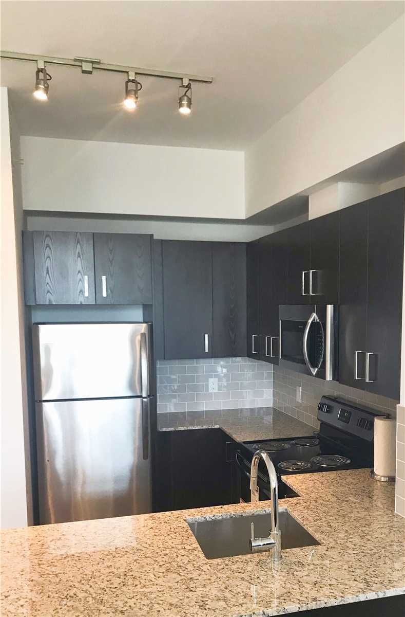 502 - 11611 Yonge St, Richmond Hill, L4E3N8 | Image 3