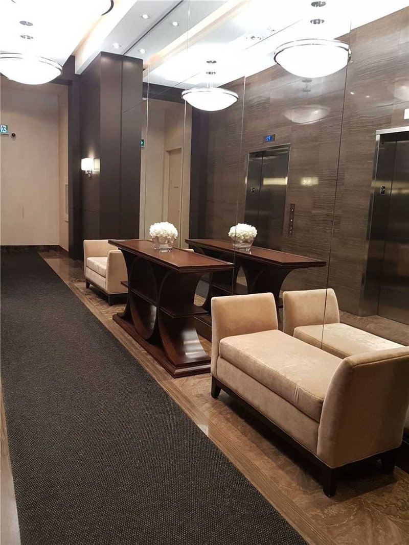 Room1