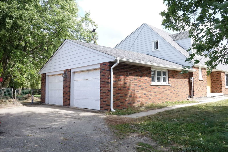 5096 Bloomington Rd, Whitchurch-Stouffville, L4A7X3 | Image 2
