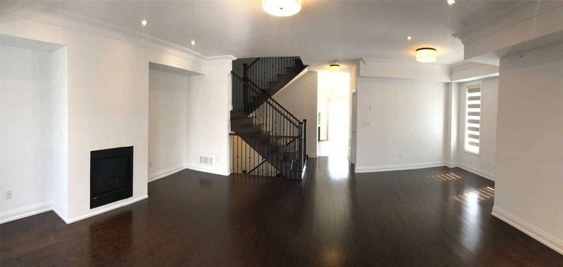 55 Village Pkwy, Markham, L3R 4Z7 | Image 3