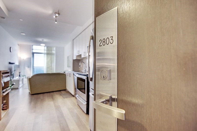 Room1