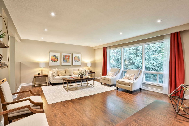 442 Sunset Beach Rd, Richmond Hill, L4E3J2 | Image 3