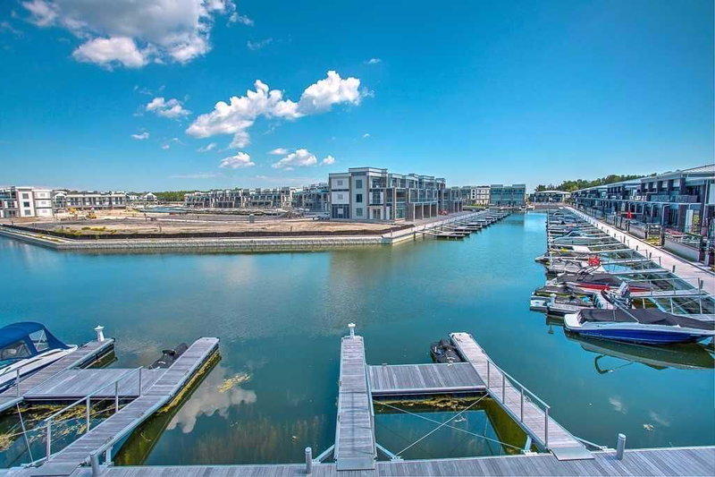 3687 Riva Ave, Innisfil, L9S 0L9 | Image 2