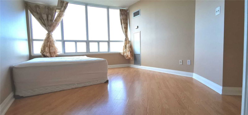 613 - 7363 Kennedy Rd, Markham, L3R1G8 | Image 2