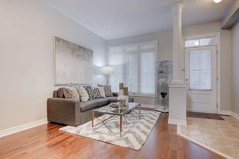 41 Pavlova Cres, Richmond Hill, L4E0V8 | Image 3