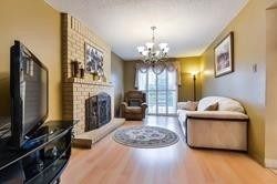 94 Weldrick Rd E, Richmond Hill, L4C8T7 | Image 3