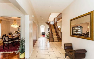 39 Robert Grundy Rd, Markham - Cachet image-0-1