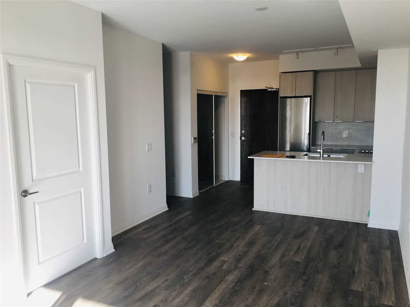 615 - 99 Eagle Rock Way, Vaughan, L6A 5A7 | Image 2