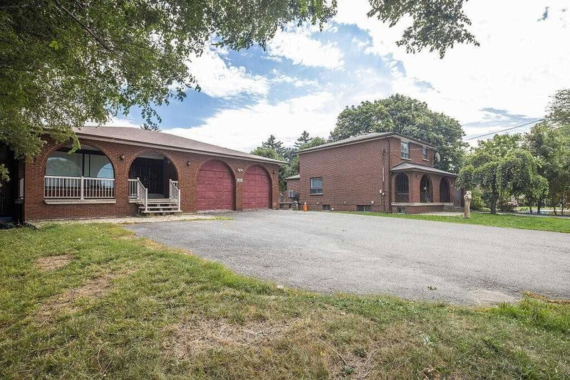 (Back) - 7887 Dufferin St, Vaughan, L4J3M5 | Image 2