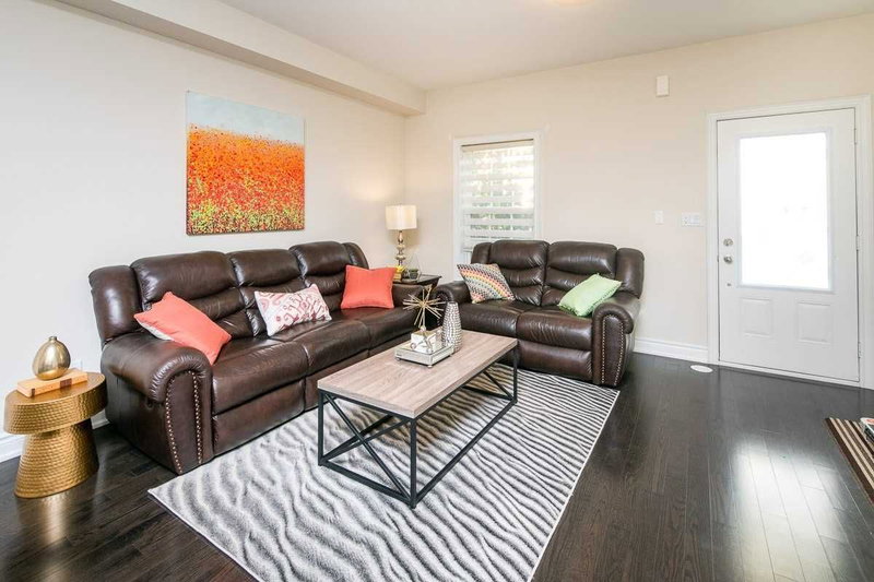 16 - 10060 Keele St, Vaughan, L6A 4V6 | Image 3