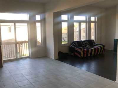 5 Beebalm Lane, East Gwillimbury - Holland Landing image-0-4