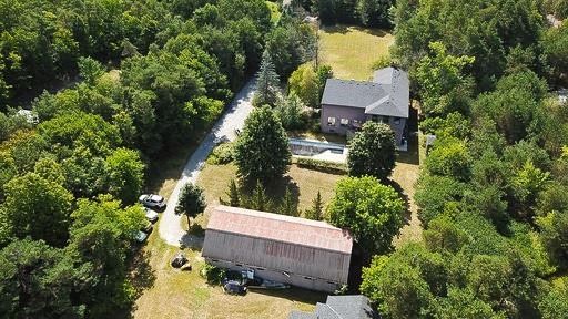 4282 Vivian Rd, Whitchurch-Stouffville, L4A1Z2 | Image 2