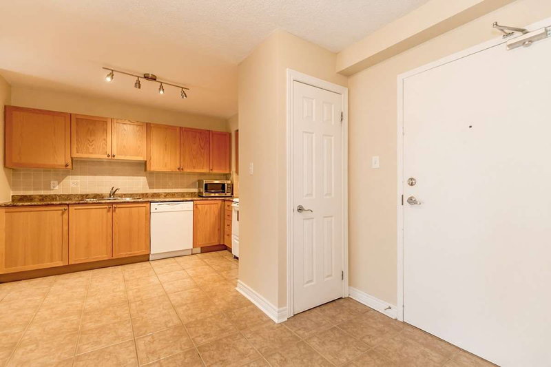 307 - 32 Church St, King, L0G1T0 | Image 3