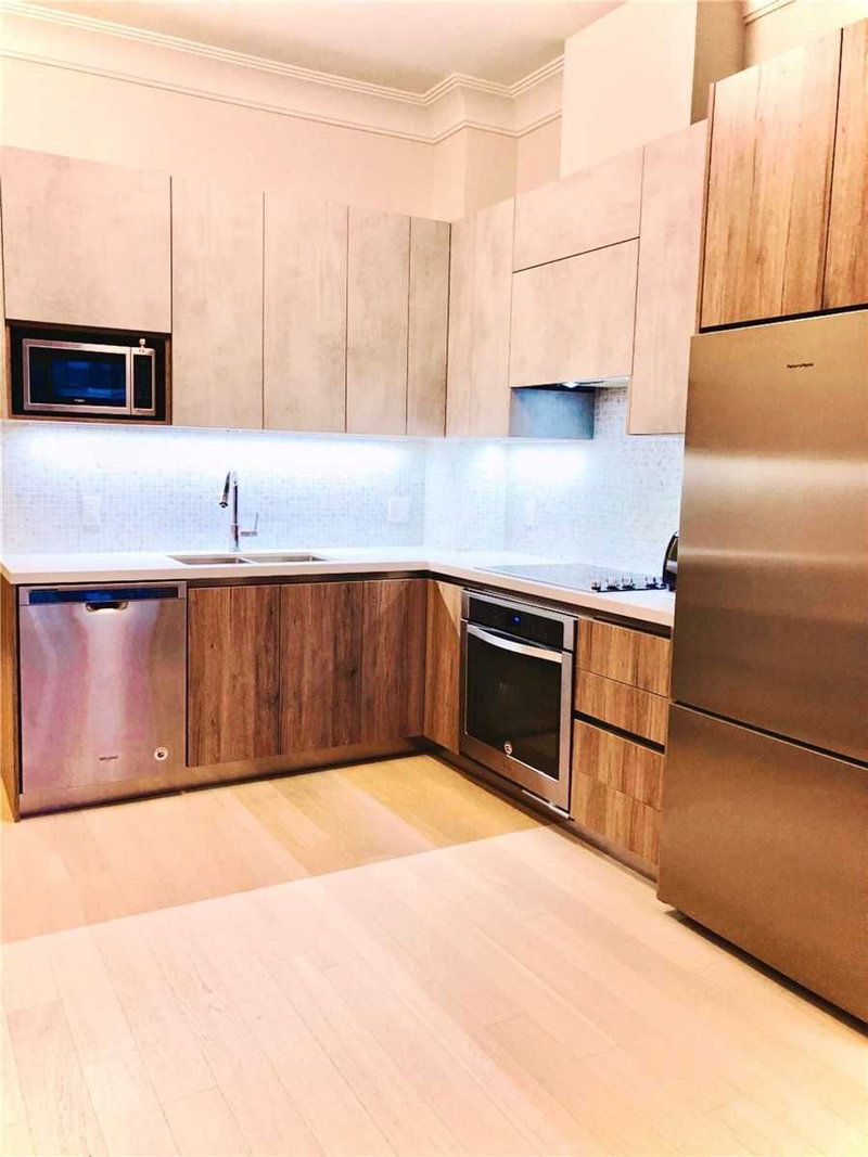 Rg27 - 25 Water Walk Dr, Markham, L6G 0G3 | Image 2