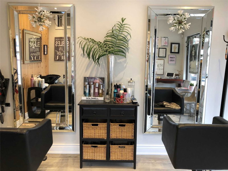 6246 Main St, Whitchurch-Stouffville, L4A1E2 | Image 3