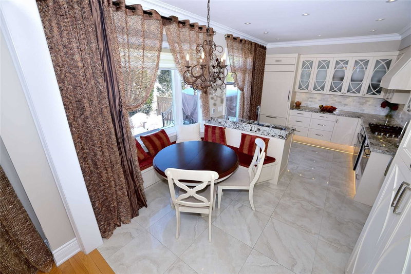 51 Verdi Rd, Richmond Hill, L4E4P7 | Image 3