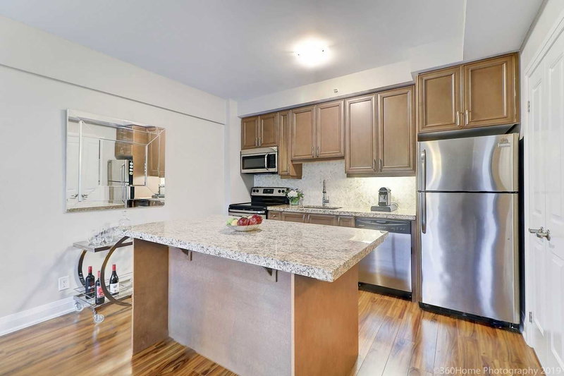 112 - 24 Woodstream Blvd, Vaughan, L4L8C4 | Image 3