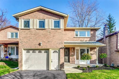 Detached House sold at 19 Misty Moor Drive, Richmond Hill, South Richvale, L4C6P9 - MLS: N4644078