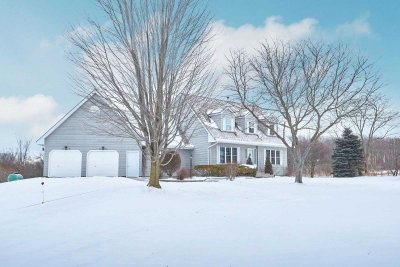 Detached House sold at 2 Algonquin Heights Court, Essa, Ontario, L0L2N0 - Thornton - MLS: N4665036