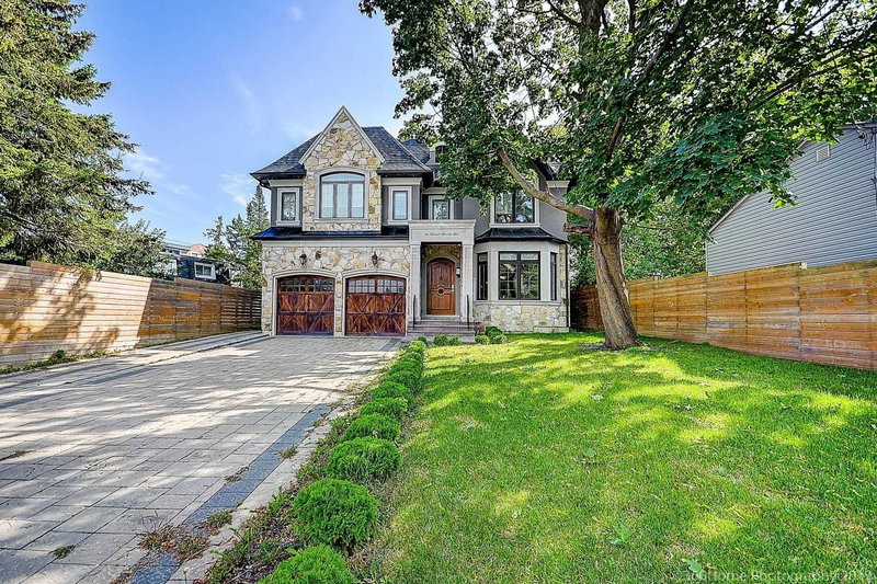 65 Sunset Beach Rd, Richmond Hill, L4E 3G7 | Image 2