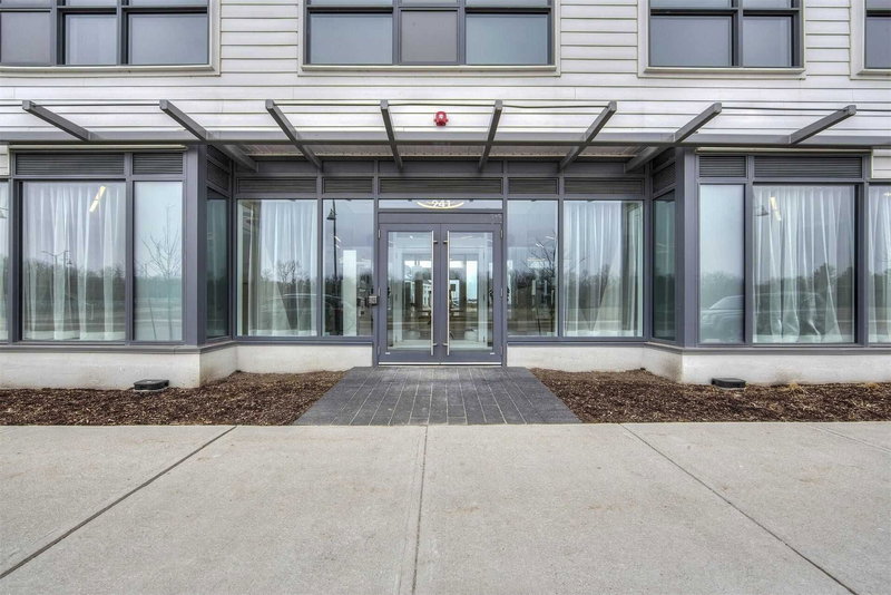 A109 - 241 Sea Ray Ave, Innisfil, L9S0L9 | Image 2