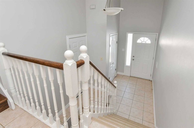 10 Catherine St, Adjala-Tosorontio, L0G 1L0 | Image 3