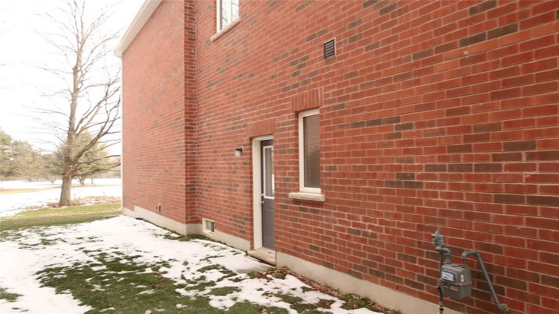 95-L - 43 Titan Tr, Markham, L3S0E2 | Image 3