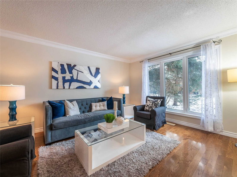 46 William St, East Gwillimbury, L0G1V0 | Image 3