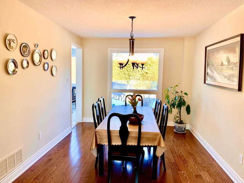 112 Krieghoff Ave, Markham, L3R1V9 | Image 2