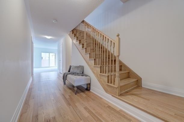 5 Gridiron Gate, Vaughan, L4H 4W8 | Image 3