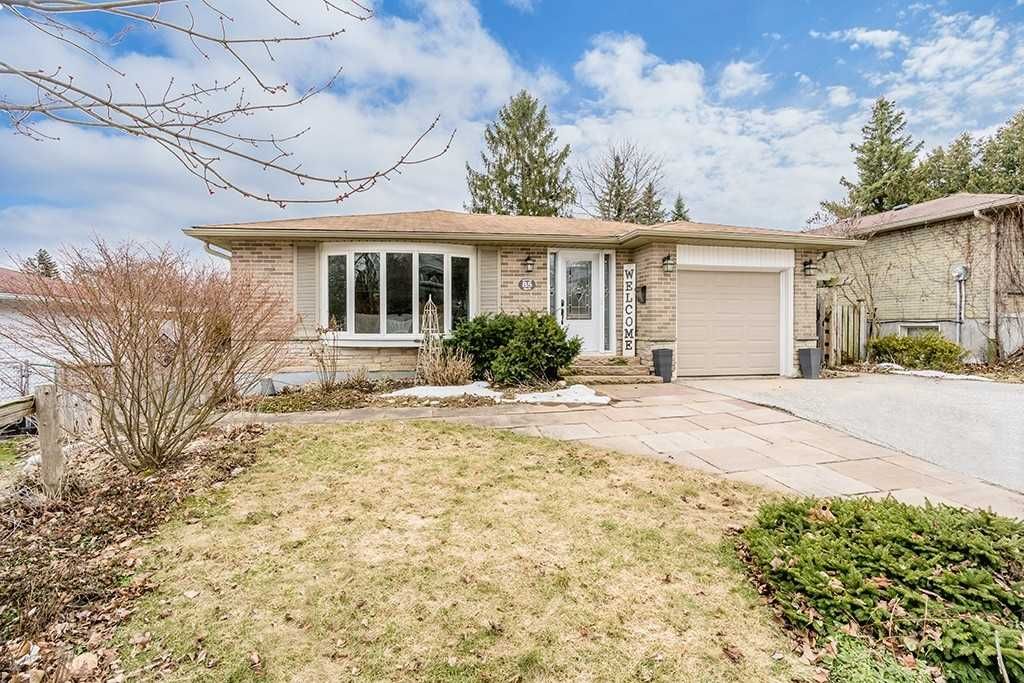 Detached House sold at 85 Devins Drive, Aurora, Aurora Heights, L4G2Z5 - MLS: N4732653