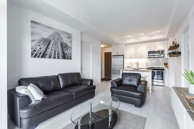 Unit D329 — 333 Sea Ray Ave, Innisfil - Rural Innisfil image-0-3