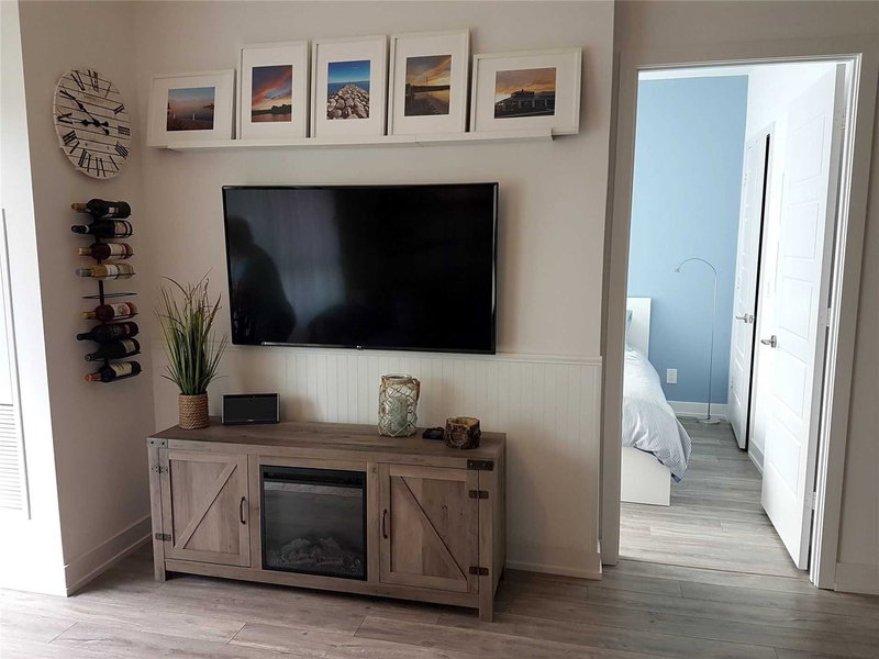 D120 - 333 Sea Ray Ave, Innisfil, L9S0M3 | Image 2