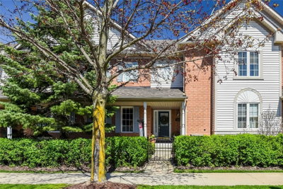 Townhouse sold at 359 John West Way, Aurora, Ontario, L4G7J7 - Bayview Wellington - MLS: N4766765