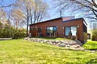 44 Irving Dr, Georgina, L0E1N0 | Image 3